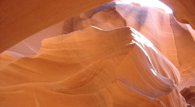 antelope canyon sun beam