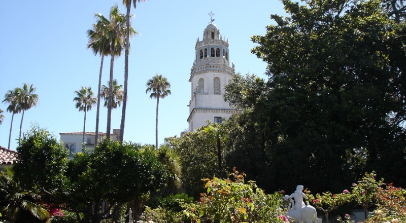 hearst castle building