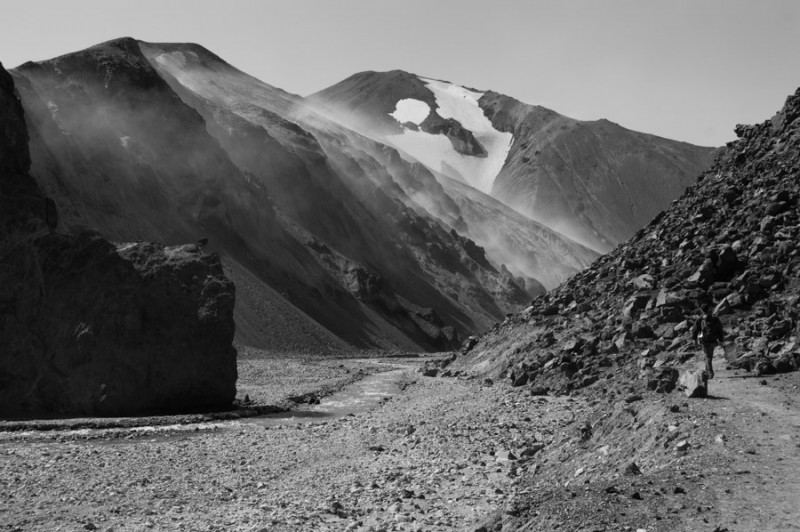 iceland landmannalaugar hike and wind