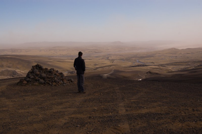 iceland landmannalaugar overview from entrance