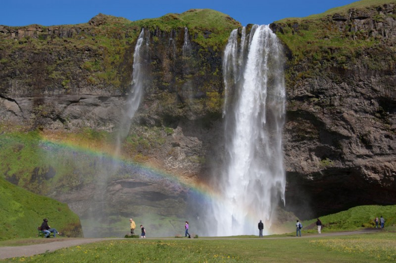 iceland seljalandsfoss