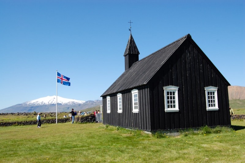iceland snaefellsnes black church