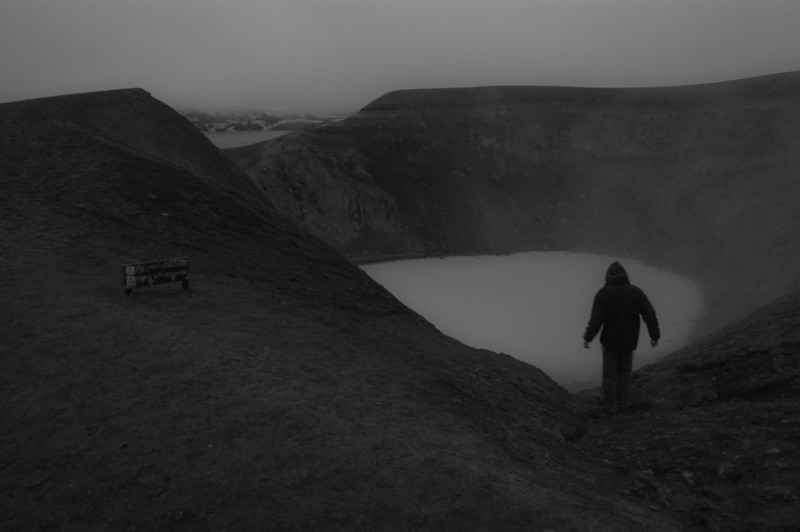 iceland viti path to hell