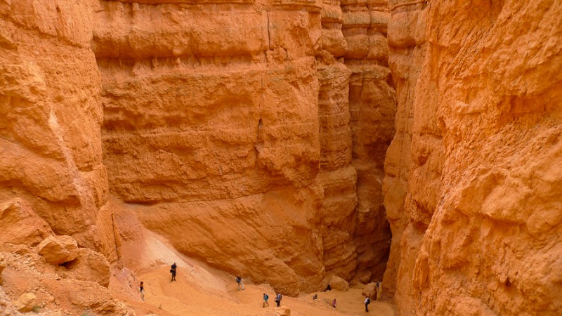 bryce canyon utah hiking trail