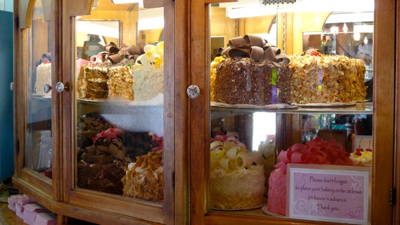 madonna inn cakes