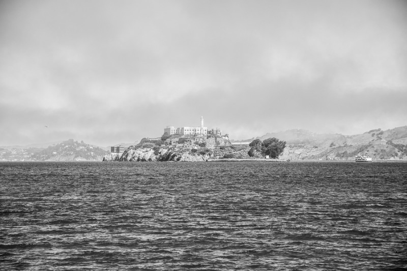 san francisco alcatraz bw
