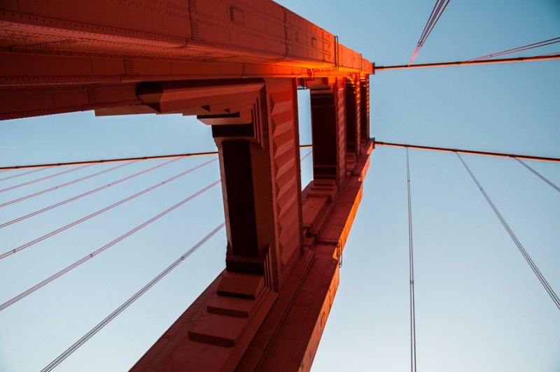 san francisco golden gate pillar