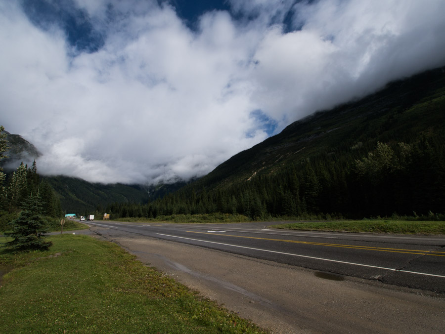canada icefield parkway road to