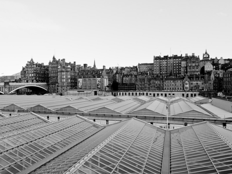 scotland edinburgh station roof