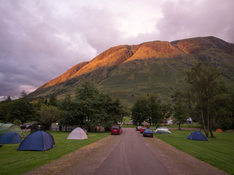 scotland fort williams campground at dawn