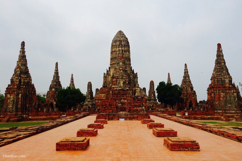 thailand ayutthaya temple corner
