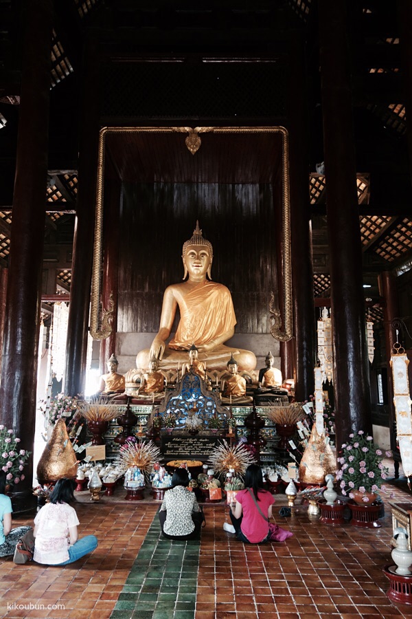 thailand chiang mai buddah and people