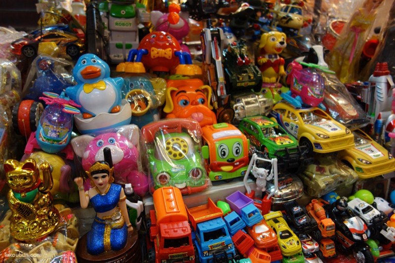 thailand chiang mai toy shop