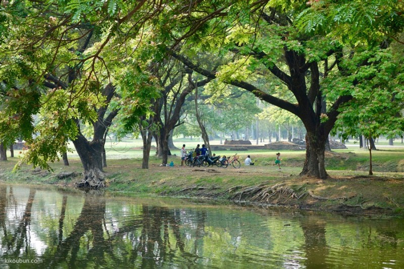 thailand sukhothai biking along the river