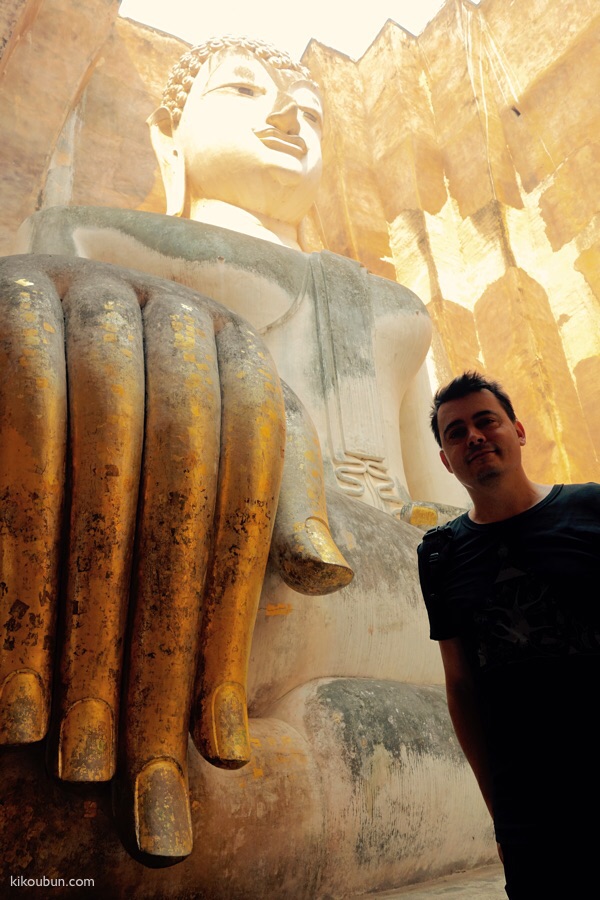 thailand sukhothai historical park giant hand buddah