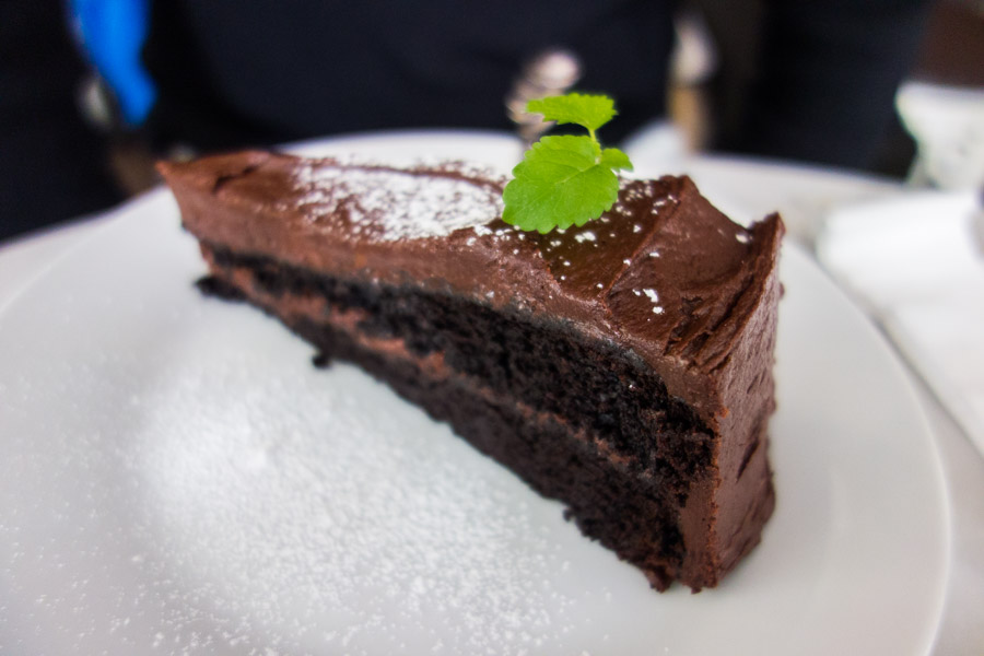 cafe nomad alesund chocolate cake