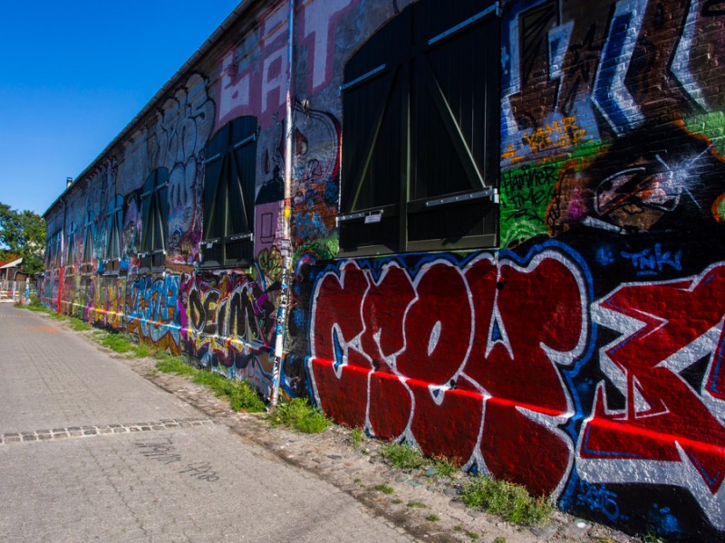 copenhaguen christiania painted walls