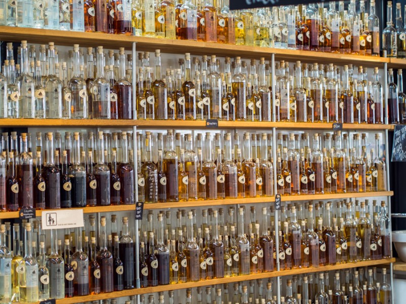 copenhaguen many bottles