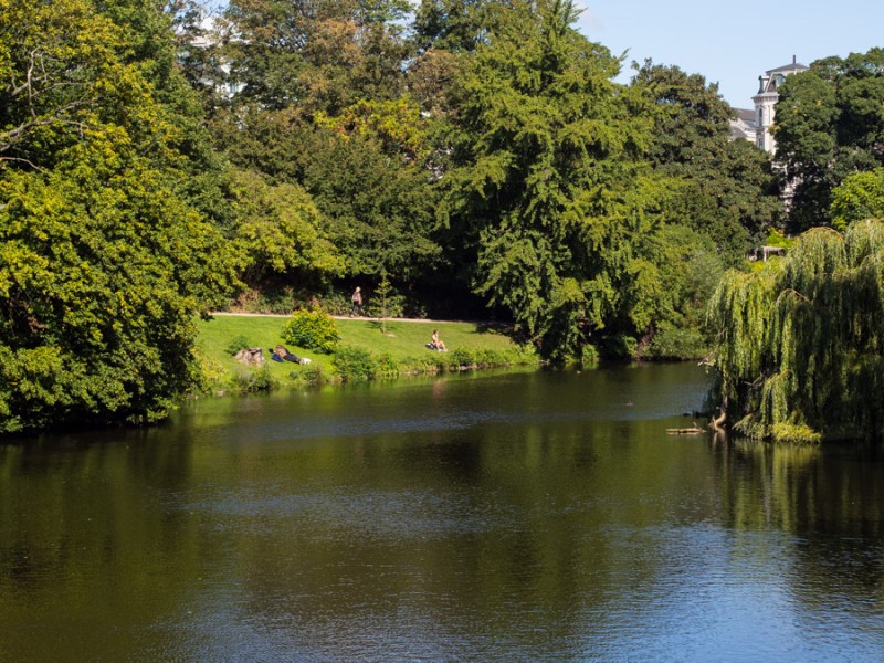 copenhaguen park in the city