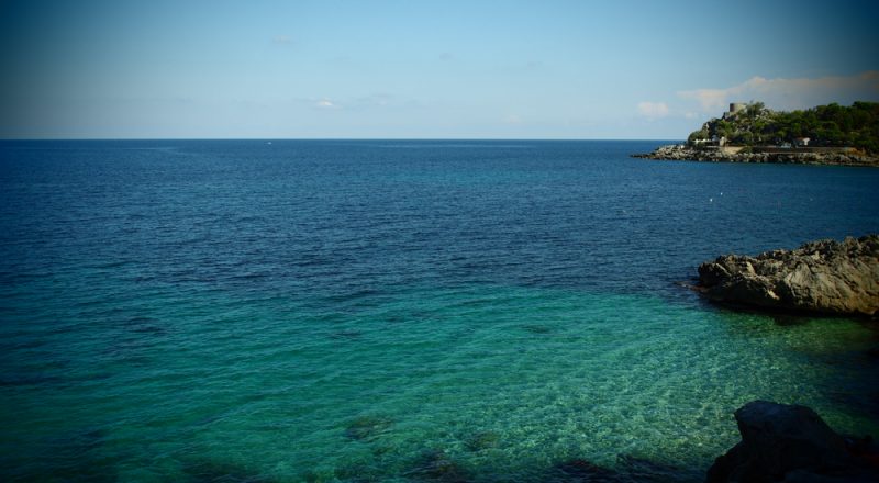 mondello sea