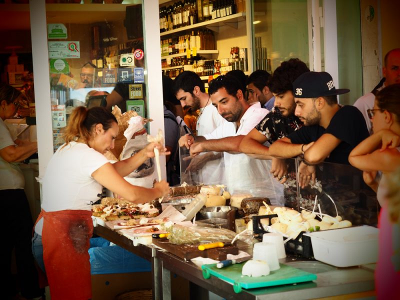 syracuse food market