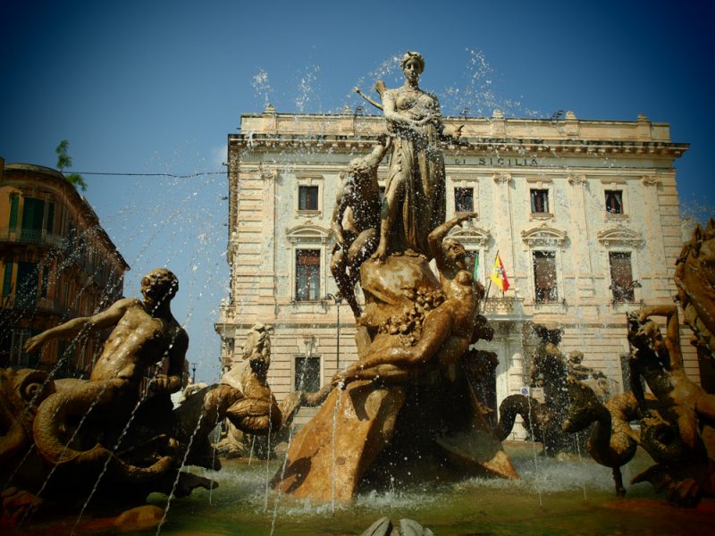 syracuse fountain