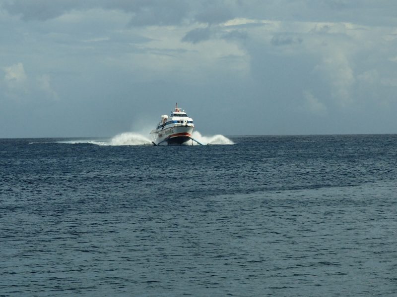 vulcano fast ferry