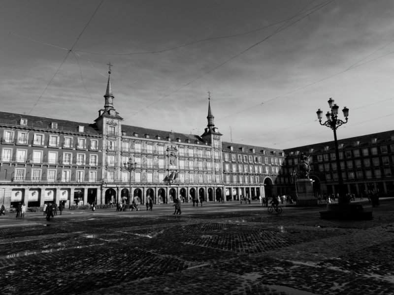 madrid plaza mayor bw
