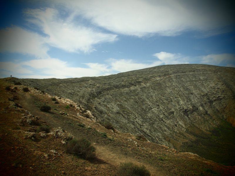 caldera de montana blanca on top