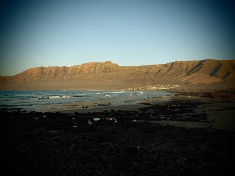 caleta de famara south beach