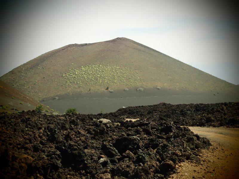 timanfaya hike and volcano