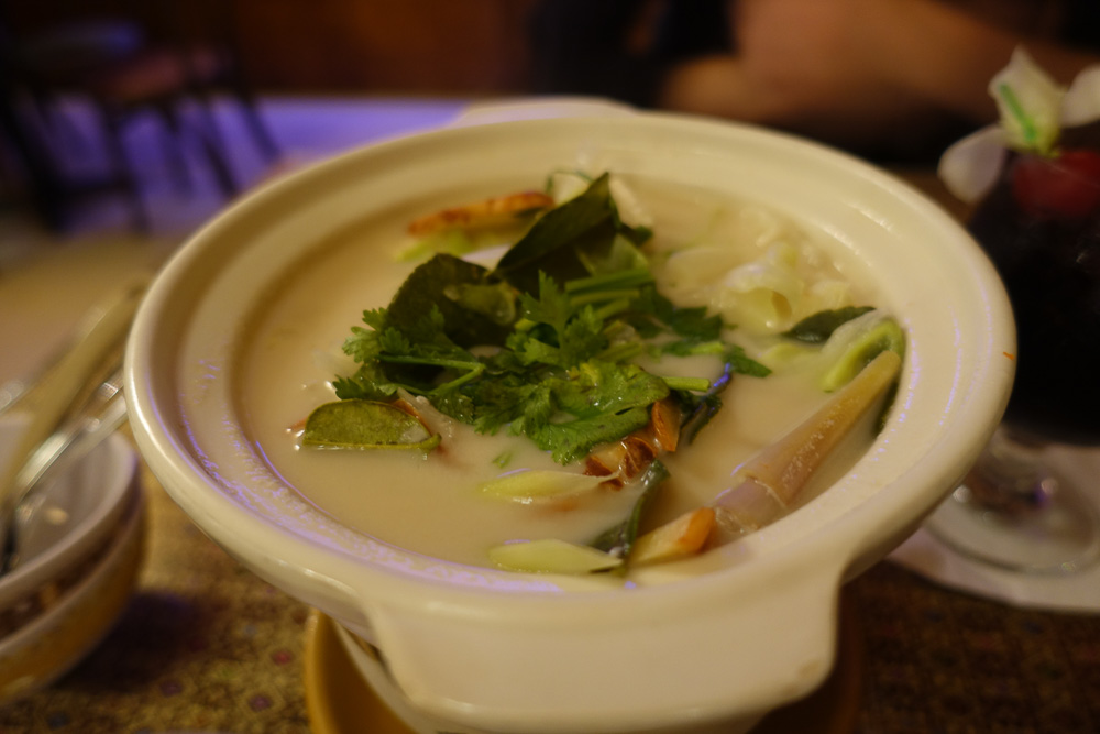 hawaii big island thai thai bistro soup