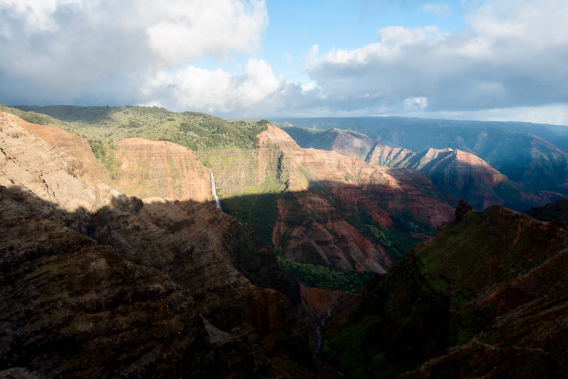 hawaii kokee state park canyon