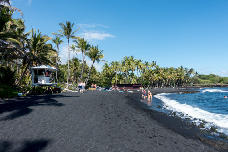 hawaii punaluu black sand beach paradise