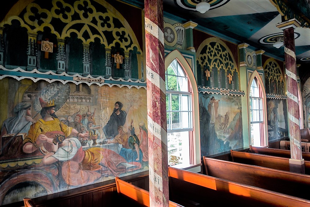 hawaii big island painted church detail