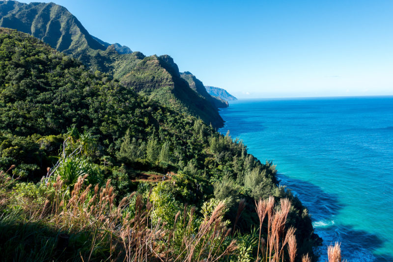hawaii kalalau trail coast