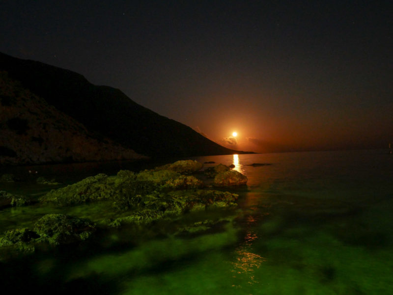crete loutro moon