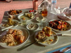 crete yiannis restaurant dinner meal