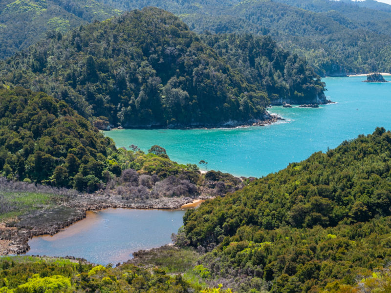 new zealand abel tasman lake overview