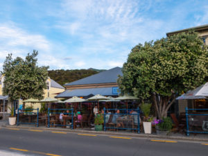new zealand akaroa restaurant street