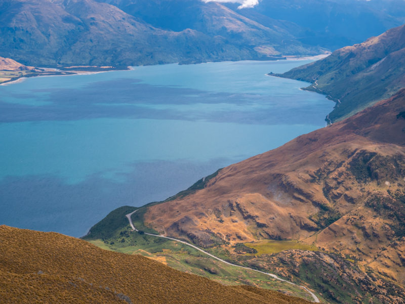 new zealand isthmus peak hike lake