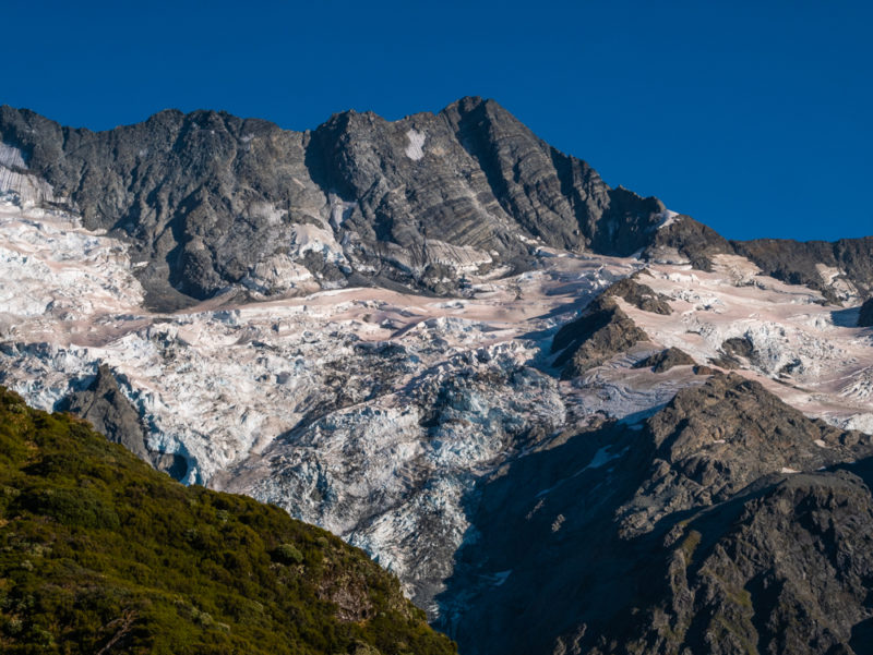 new zealand mount cook mueller hut hike blue sky