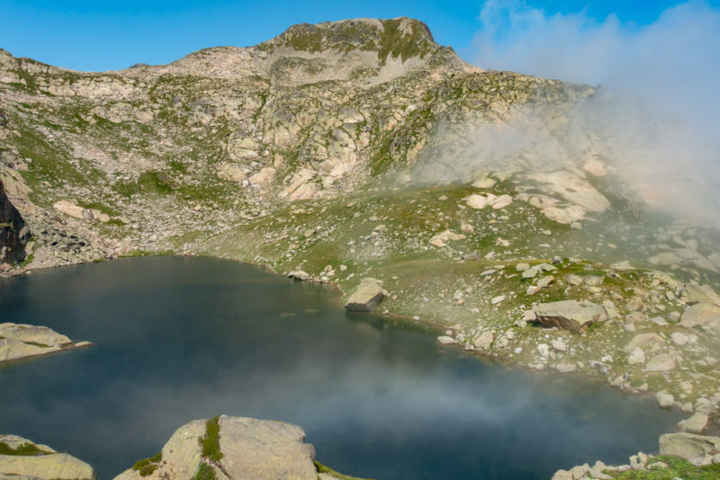tour des perics ciel bleu