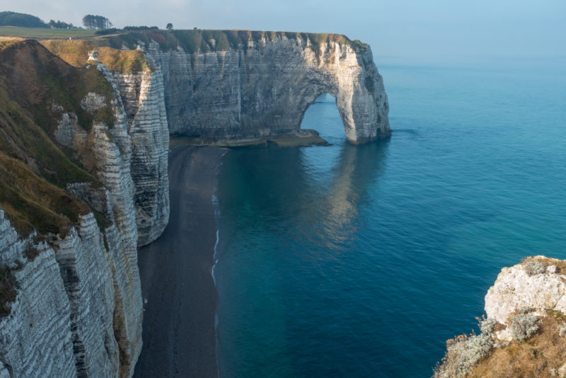 etretat falaise et plage