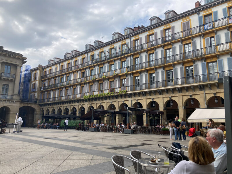 plaza Donostia