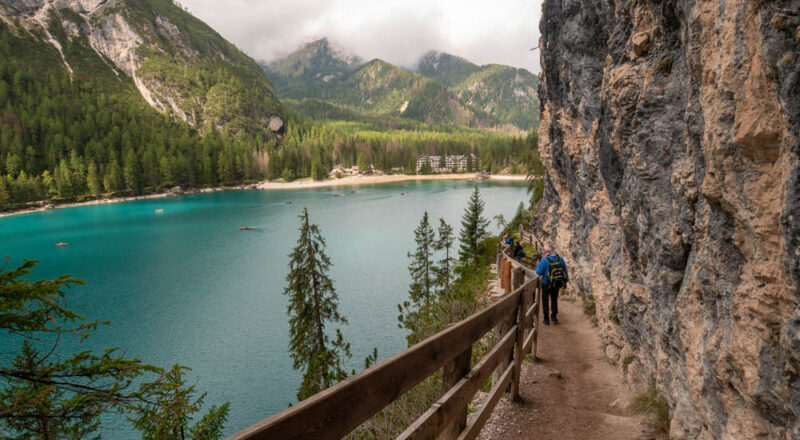 lago di braie hike path