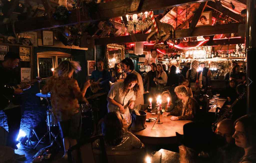 The Chintz, Falmouth