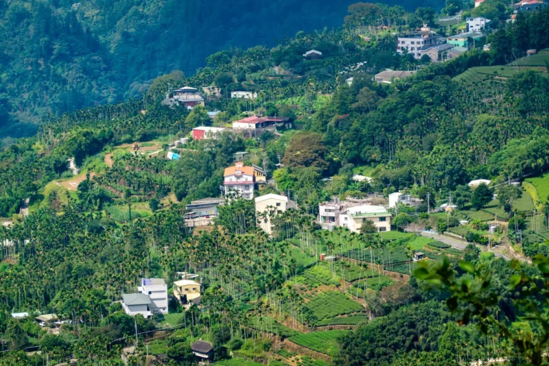 arrivée sur les hauteurs de Ruili