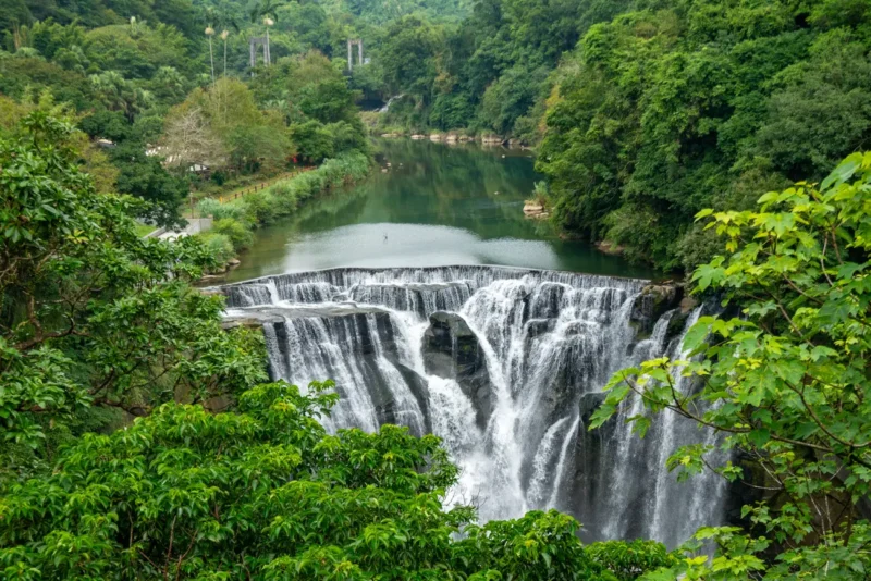 Shifen Waterfall