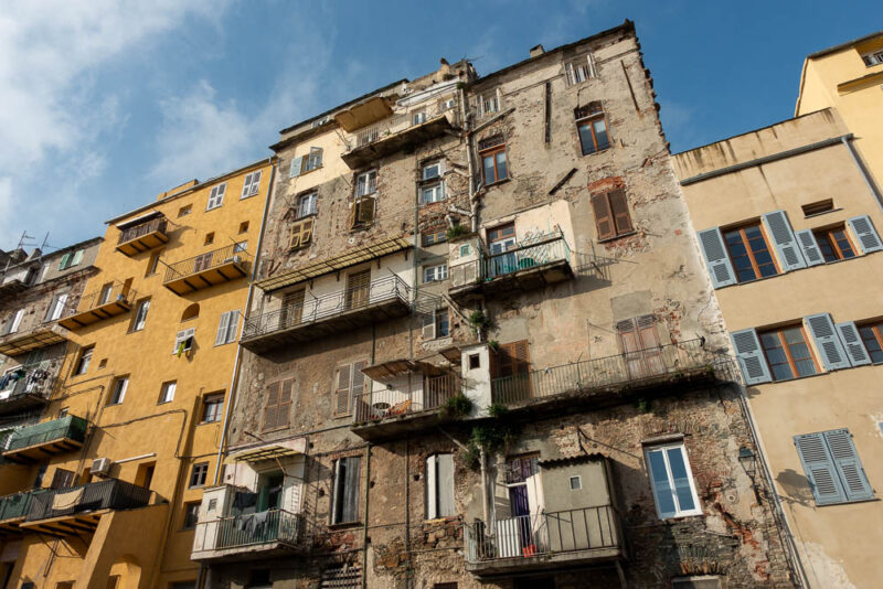 facades de bastia